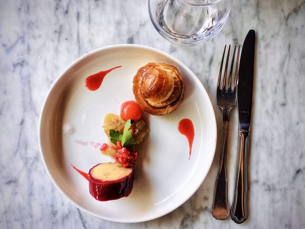 What's the Best Way to Prepare a Traditional British Steak and Ale Pie?